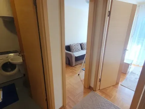 Rent, apartment, 65m², Podgorica, Crna Gora - image 5