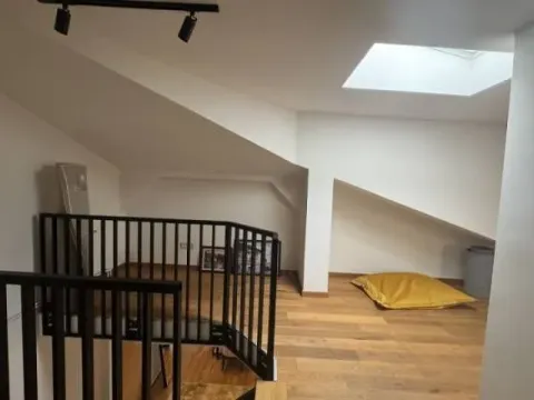 Rent, three bedroom apartment, 110m², Slavija, Vračar Sve Podlokacije - image 9