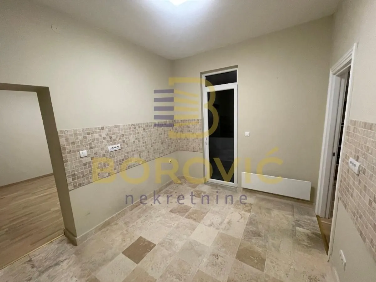 Sale, two bedroom apartment, 65m², Stari Grad, Beograd