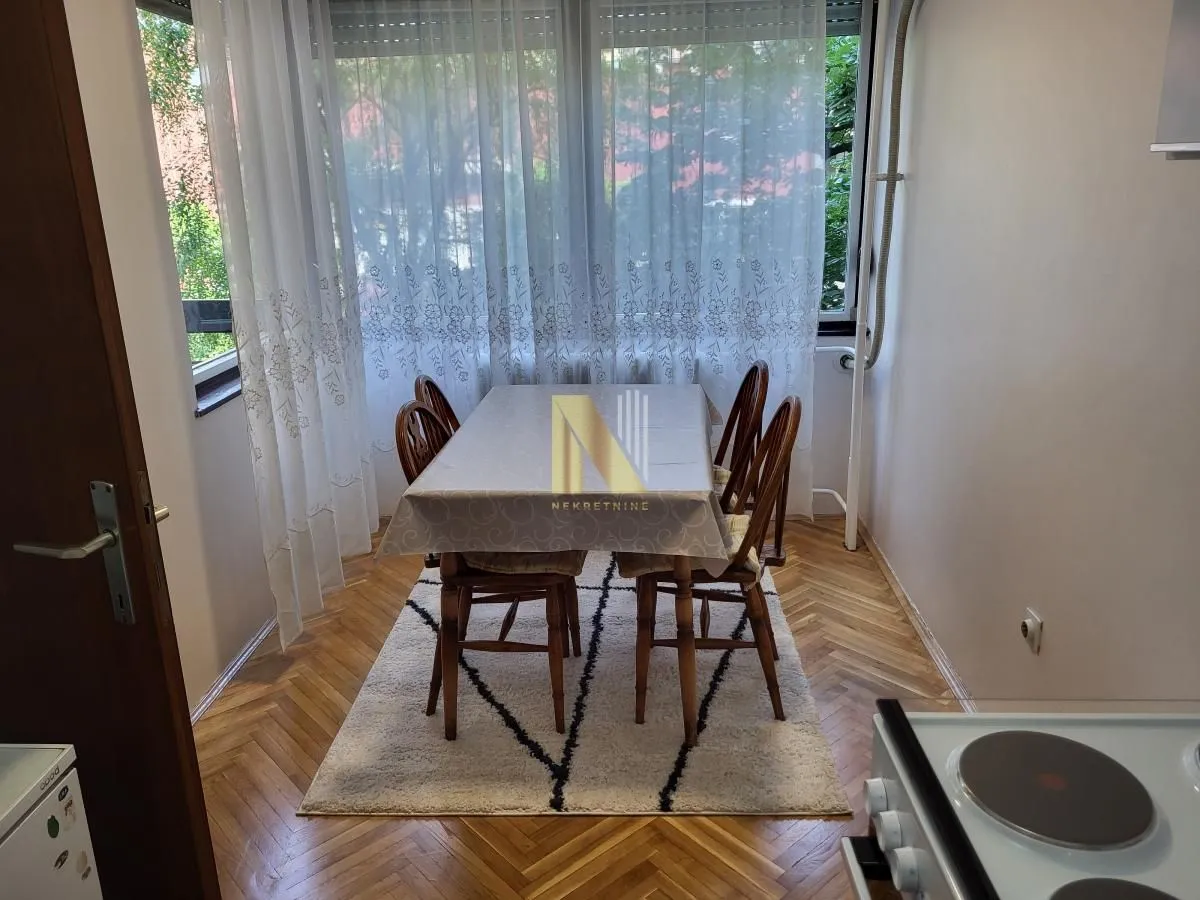 Izdavanje, dvosoban stan, 54m², Podbara, Novi Sad Sve Podlokacije