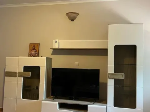 Izdavanje, jednosoban stan, 45m², Tivat, Crna Gora - image 5