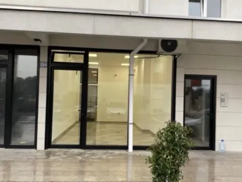 Izdavanje, poslovni prostor, 28m², Tuški Put, Podgorica