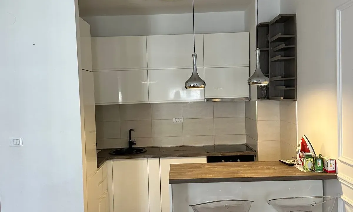 Izdavanje, jednosoban stan, 45m², City Kvart, Podgorica