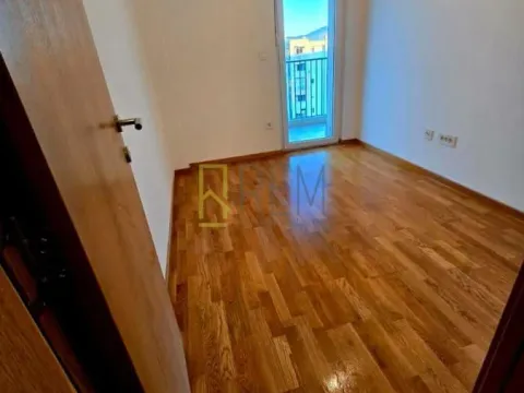 Sale, two bedroom apartment, 72m², Stari Aerodrom, Podgorica - image 8