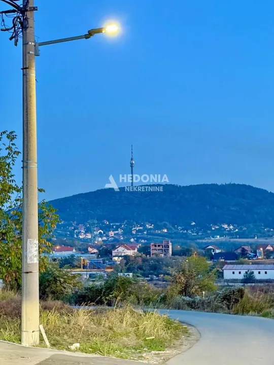 Prodaja, plac, 1200m², Voždovac Sve Podlokacije, Beograd