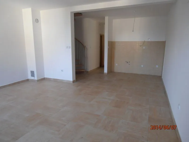 Prodaja, stan, 130m², Kamenari, Herceg Novi