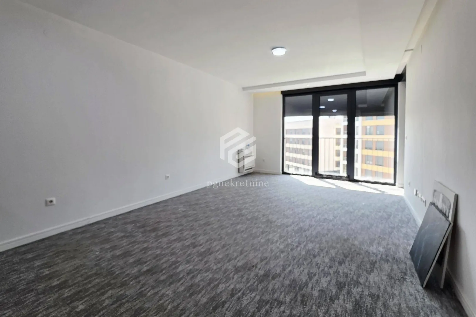 Rent, two bedroom apartment, 84m², Podgorica, Crna Gora