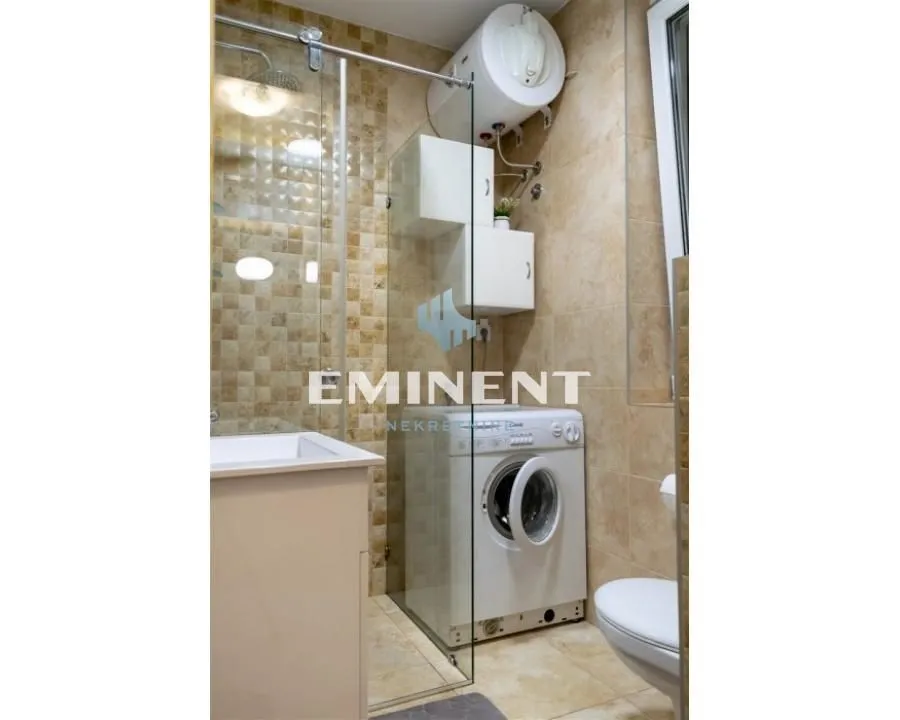 Rent, two bedroom apartment, 52m², Savski Venac, Beograd