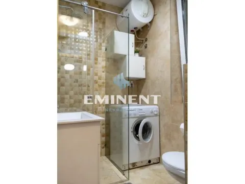Rent, two bedroom apartment, 52m², Savski Venac, Beograd - image 12