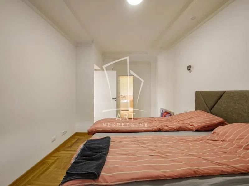Prodaja, trosoban stan, 157m², Brace Jerković, Voždovac Sve Podlokacije
