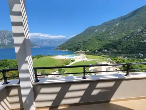 Prodaja, dvosoban stan, 94m², Morinj, Kotor - image 13
