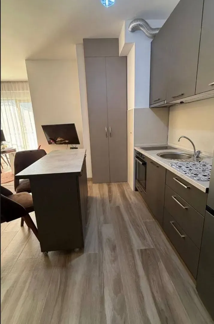 Rent, one bedroom apartment, 40m², Centar, Budva