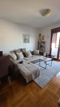 Prodaja, jednosoban stan, 45m², Stari Aerodrom, Podgorica - image 2