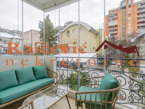 Izdavanje, trosoban stan, 98m², Lion, Zvezdara Sve Podlokacije - image 13