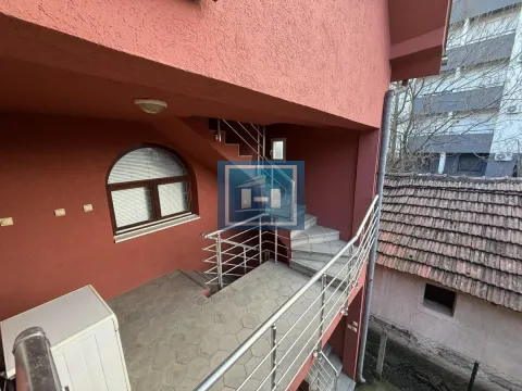 Sale, house, 350m², Centar, Jagodina - image 42