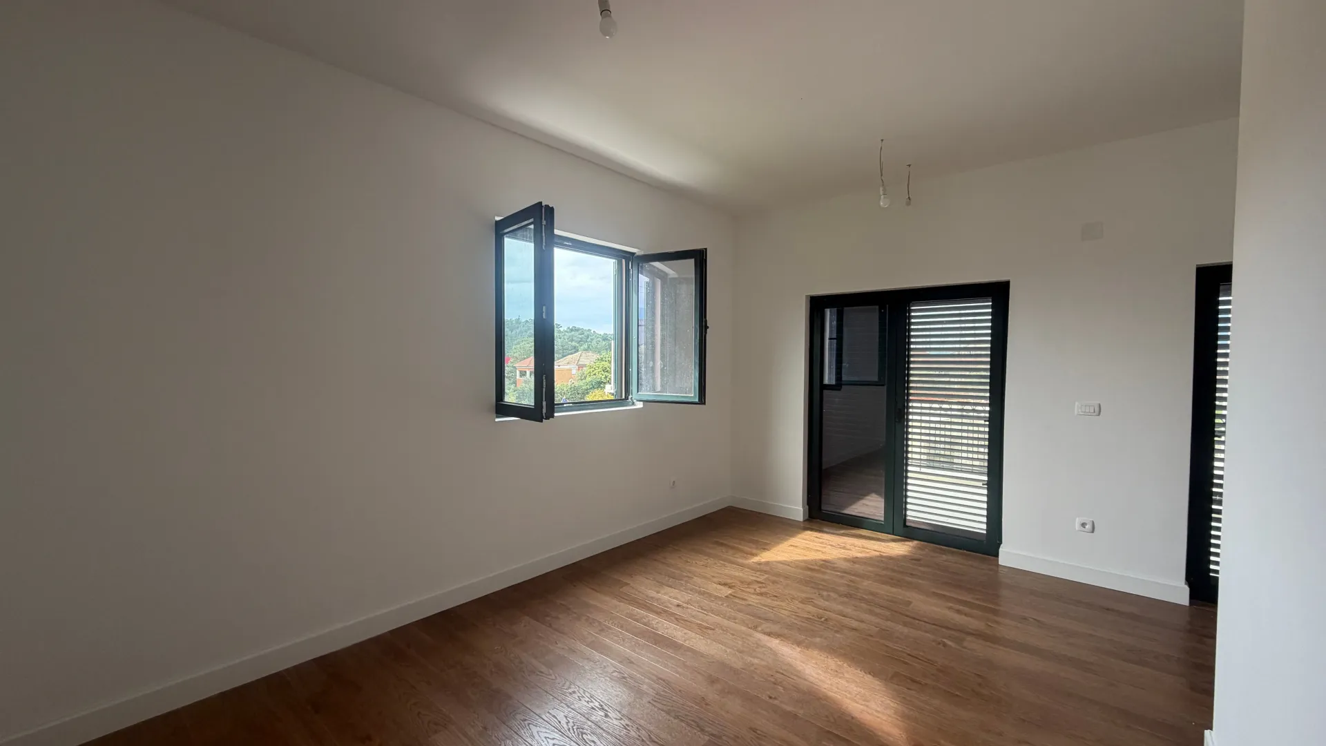 Prodaja, jednosoban stan, 45m², Dumidran, Tivat