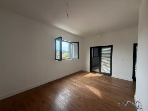 Sale, one bedroom apartment, 45m², Dumidran, Tivat - image 5