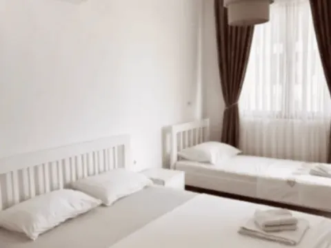 Rent, one bedroom apartment, 50m², Bečići, Budva - image 9