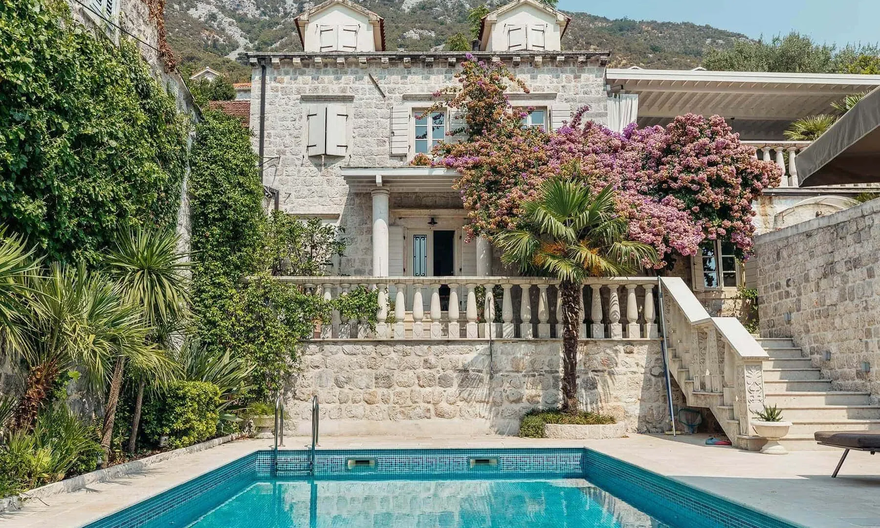 Prodaja, kuća, 382m², Perast, Kotor