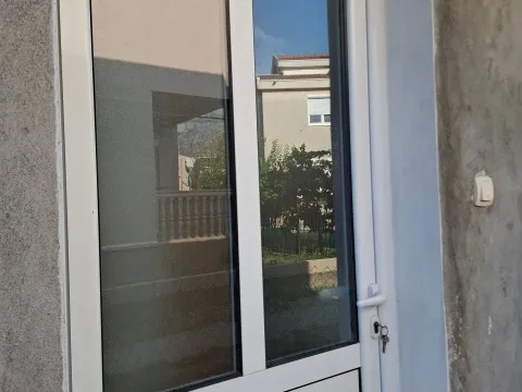 Rent, studio apartment, 20m², Polje, Bar - image 8