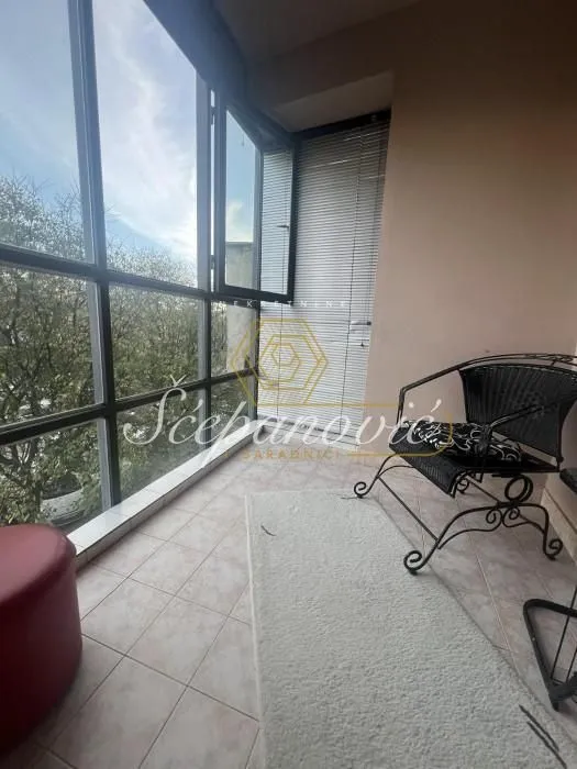 Prodaja, trosoban stan, 85m², Bulevar Oslobodjenja, Novi Sad Sve Podlokacije