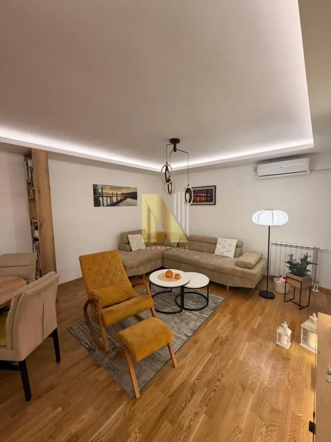 Prodaja, trosoban stan, 67m², Detelinara, Novi Sad Sve Podlokacije