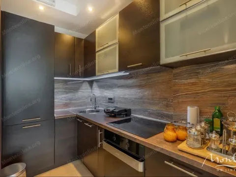 Sale, one bedroom apartment, 47m², Budva, Crna Gora - image 5