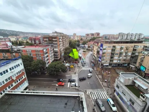 Rent, four bedroom apartment, 95m², Medijana, Niš - image 10