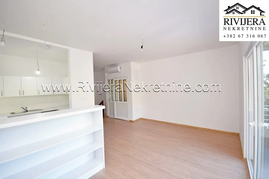 Prodaja, kuća, 400m², Podi, Herceg Novi