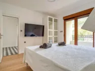 Rent, two bedroom apartment, 90m², Podmaine, Budva - image 6