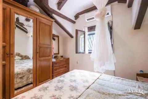 Sale, house, 133m², Stoliv, Kotor - image 12