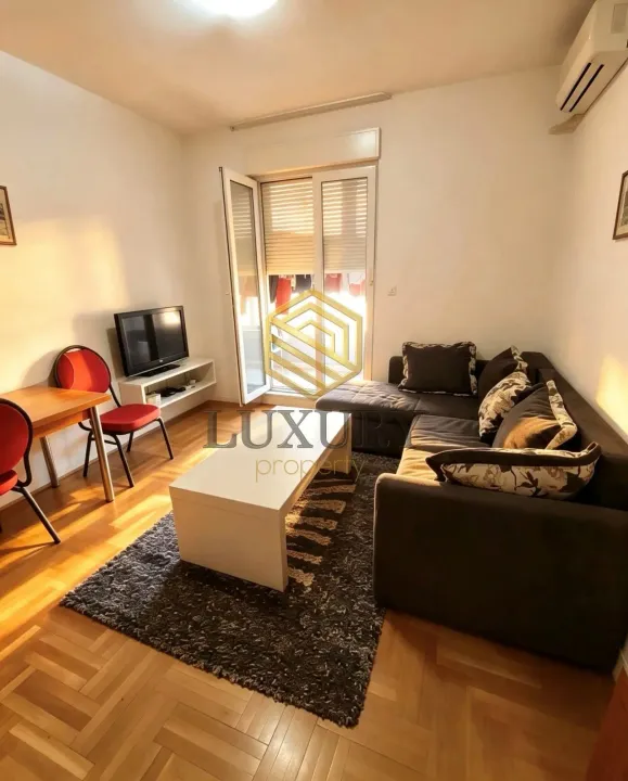 Rent, one bedroom apartment, 40m², Stari Aerodrom, Podgorica