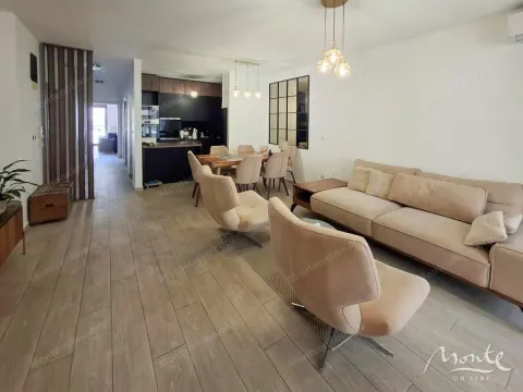 Sale, three bedroom apartment, 118m², Dubovica, Budva - image 3