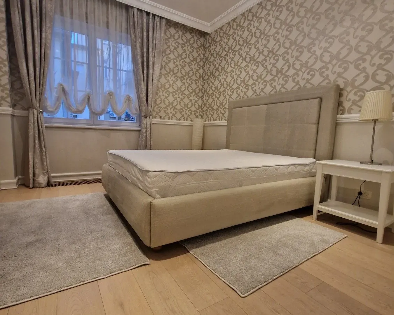Rent, three bedroom apartment, 120m², Stari grad, Novi Sad