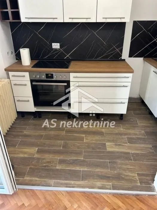 Rent, apartment, 78m², Stari Grad, Beograd
