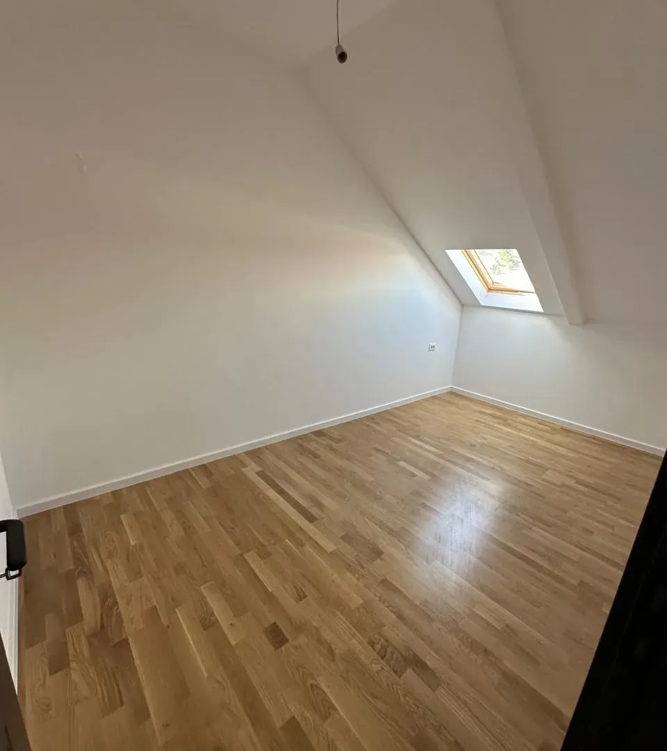 Rent, two bedroom apartment, 100m², Zagorič, Podgorica