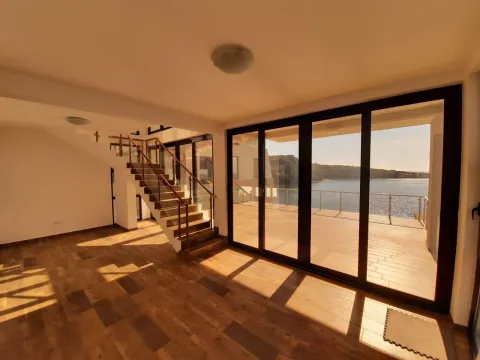 Sale, house, 404m², Dobra Voda, Bar - image 17