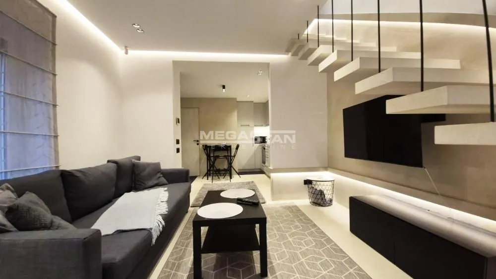 Izdavanje, dvosoban stan, 50m², Vračar Sve Podlokacije, Beograd