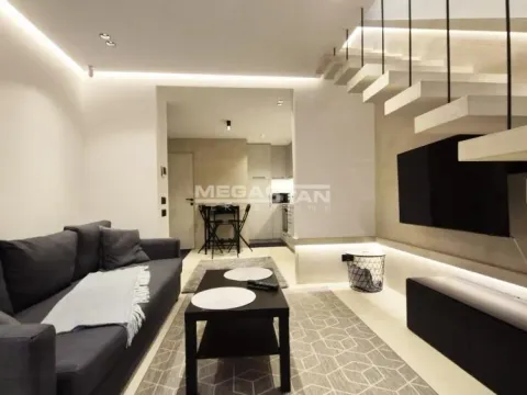 Izdavanje, dvosoban stan, 50m², Vračar Sve Podlokacije, Beograd