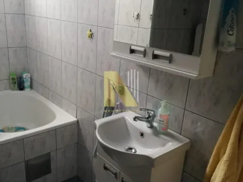 Sale, three bedroom apartment, 77m², Radijalac, Subotica - image 12