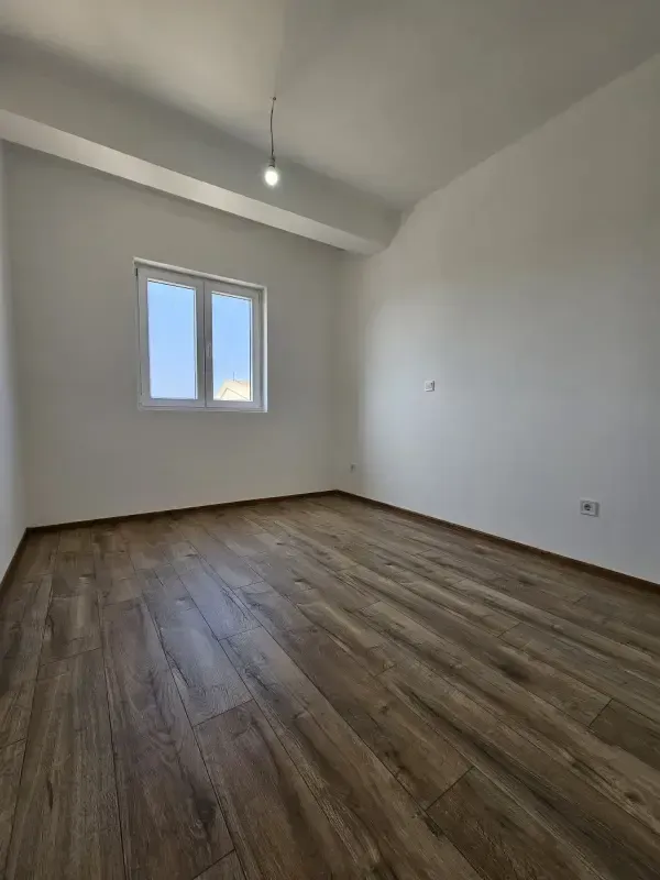 Sale, two bedroom apartment, 53m², Petrovac, Budva