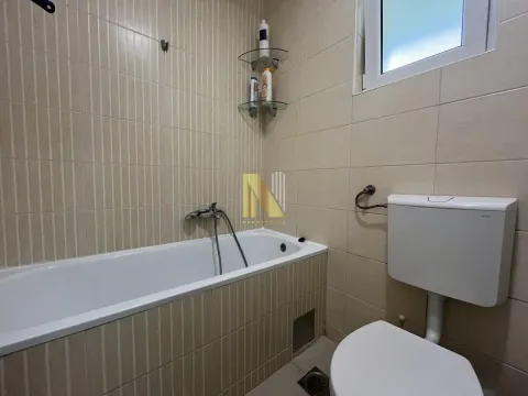 Izdavanje, trosoban stan, 52m², Grbavica, Novi Sad Sve Podlokacije - image 10