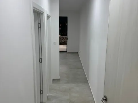 Prodaja, jednosoban stan, 45m², Budva, Crna Gora - image 6