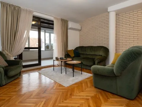 Sale, two bedroom apartment, 75m², Podgorica, Crna Gora - image 1