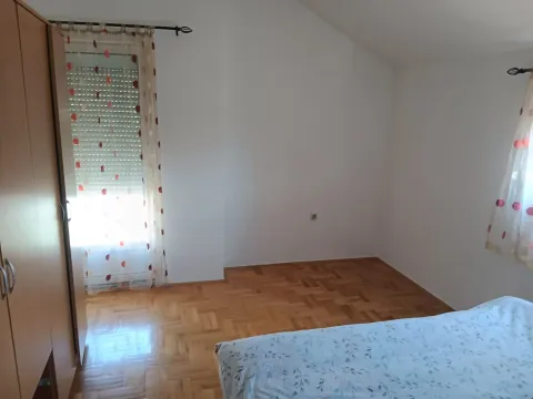 Rent, two bedroom apartment, 80m², Masline, Podgorica - image 15