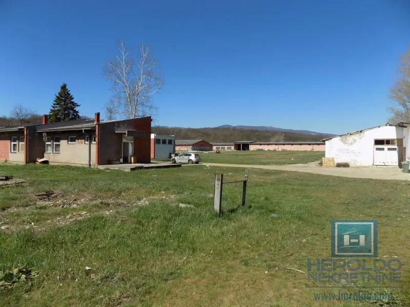 Sale, office space, 16723m², Sumrakovac, Boljevac
