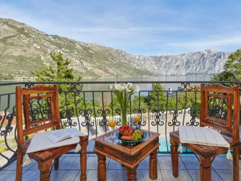 Prodaja, kuća, 350m², Kotor, Crna Gora - image 14