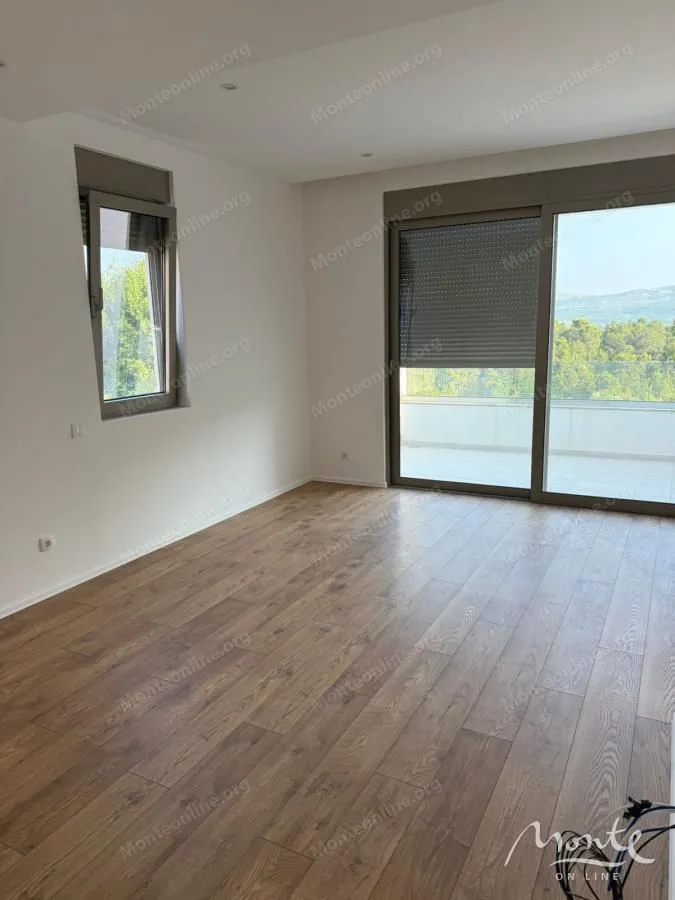 Prodaja, dvosoban stan, 113m², Tivat, Crna Gora