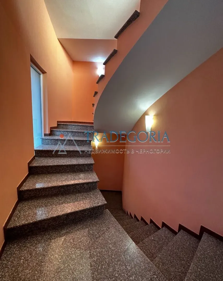Sale, house, 859m², Dobra Voda, Bar