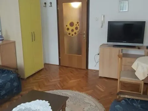 Izdavanje, garsonjera, 24m², Grbavica, Novi Sad Sve Podlokacije - image 4